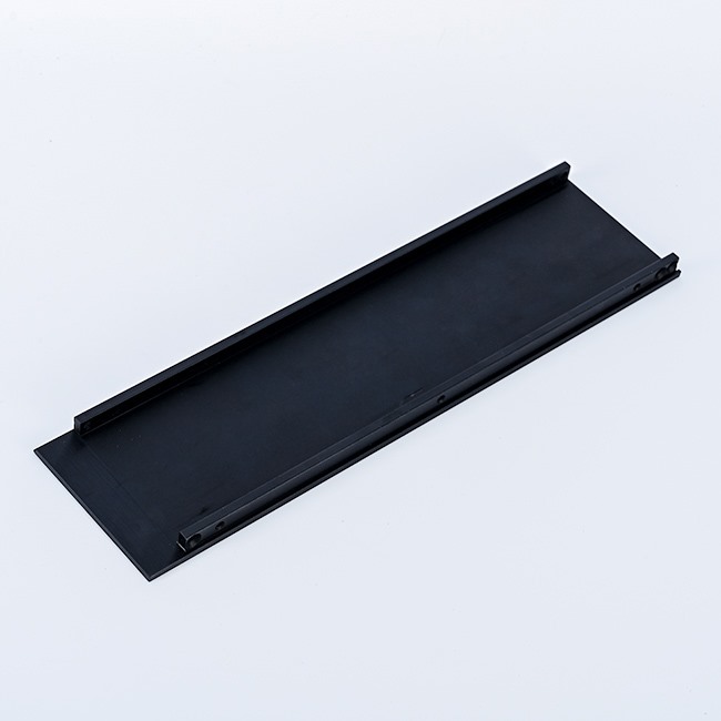 Side connecting plate